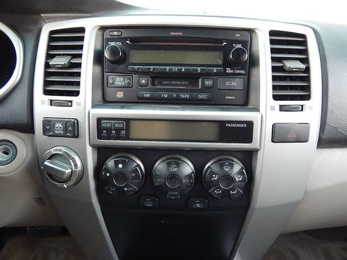 Used 2003 Toyota 4Runner SR5 image 18