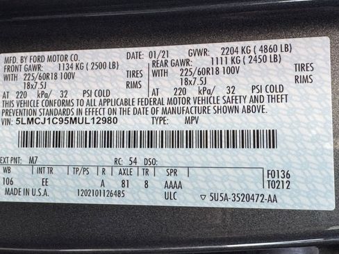 Used 2021 Lincoln Corsair Standard w/ Equipment Group 101A image 25