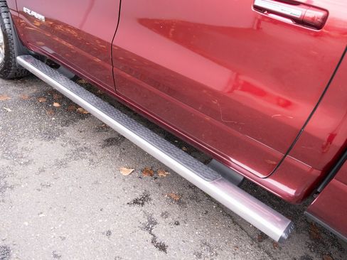 Used 2019 RAM 1500 Big Horn image 29