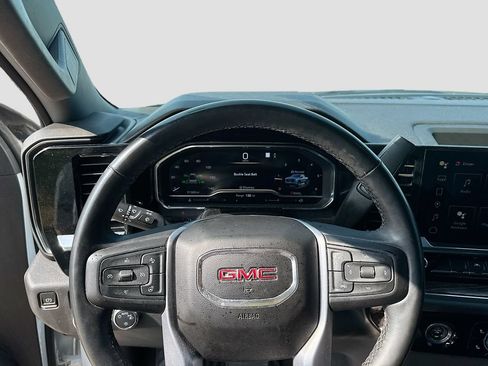 Used 2023 GMC Sierra 1500 SLE RWD image 13