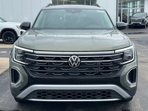 New 2026 Volkswagen Atlas Peak Edition AWD/4WD image 5