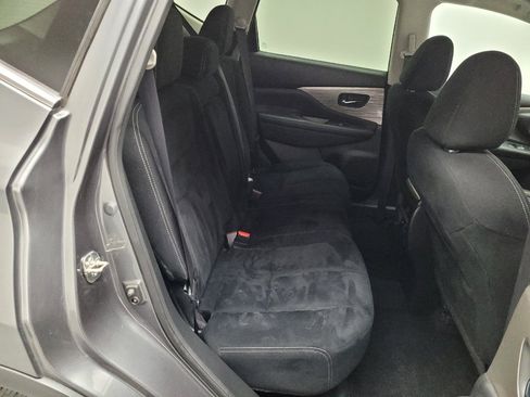Used 2018 Nissan Murano S image 19