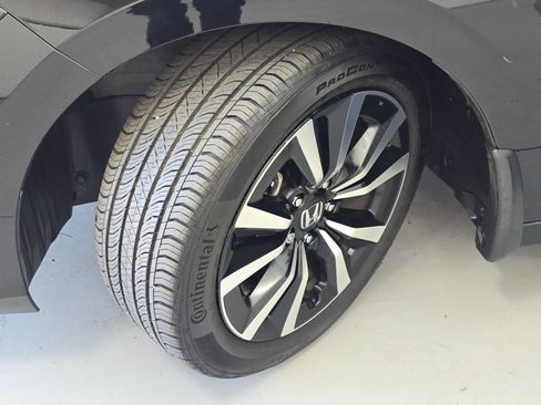 Certified 2023 Honda Civic EX-L image 29