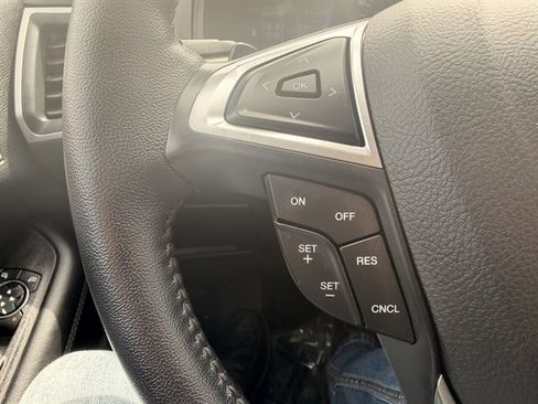 Certified 2024 Ford Edge SEL w/ Convenience Package AWD/4WD image 15