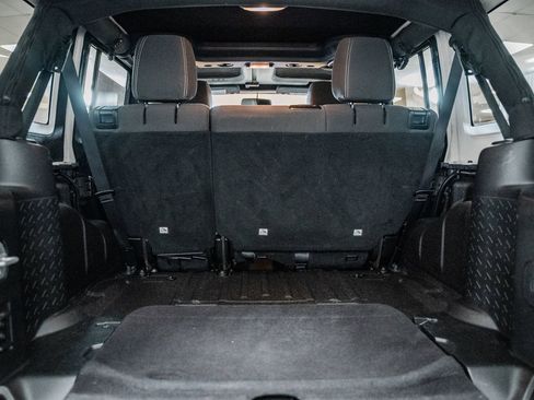 Used 2017 Jeep Wrangler Unlimited Sahara w/ Connectivity Group image 21