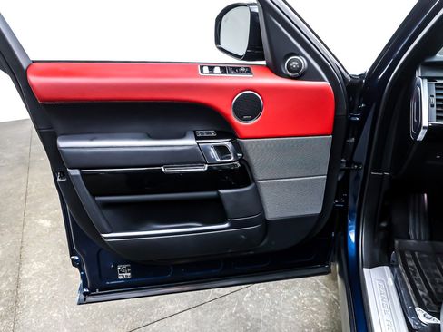 Used 2022 Land Rover Range Rover Sport HST image 20