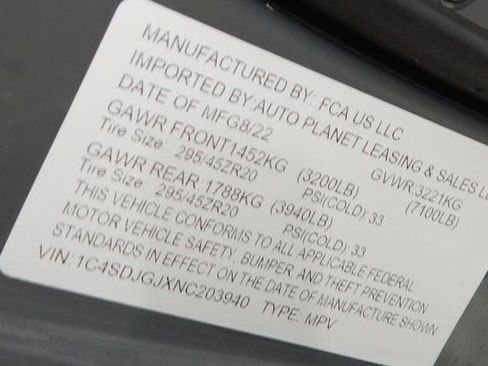 Used 2022 Dodge Durango SRT w/ SRT Interior Appearance Group image 17