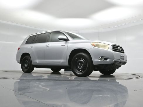 Used 2009 Toyota Highlander Limited image 2