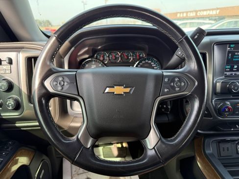Used 2018 Chevrolet Silverado 1500 LTZ w/ Sport Package image 22