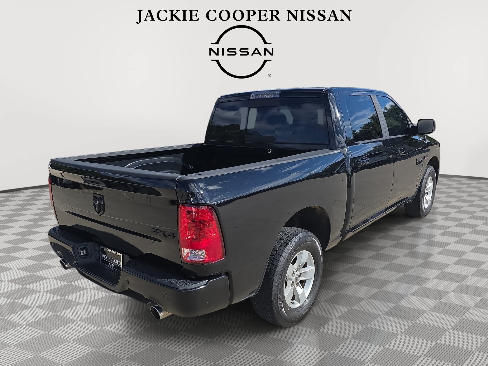 Used 2019 RAM 1500 Big Horn AWD/4WD image 5