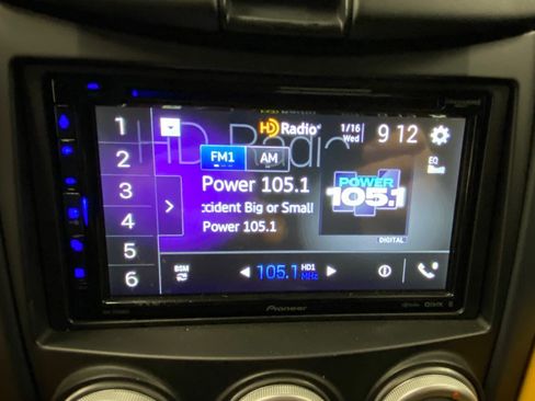 Used 2019 Nissan 370Z Coupe w/ Z34 Heritage Edition - White image 28