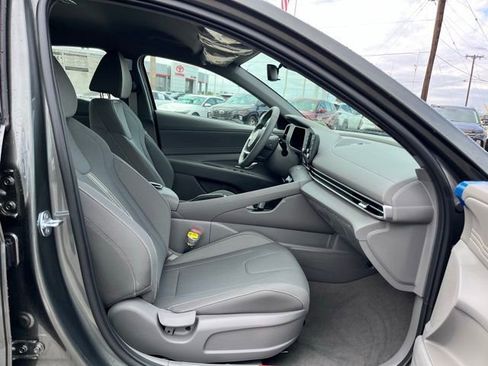 New 2026 Hyundai Elantra Sport w/ Cargo Package FWD image 22