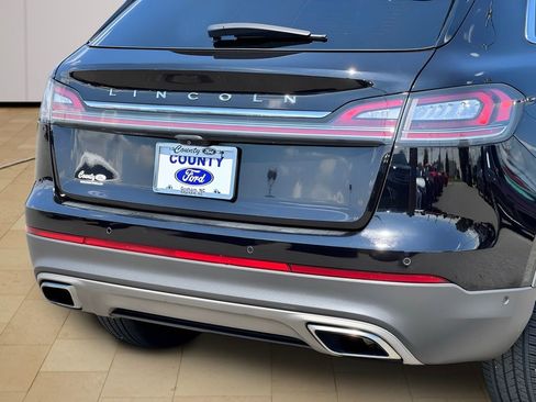 Used 2022 Lincoln Nautilus Reserve w/ Equipment Group 201A image 44