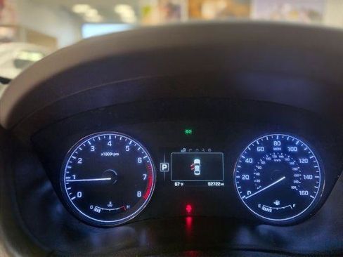Used 2016 Hyundai Genesis 3.8 RWD image 24