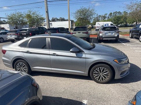 Used 2021 Volkswagen Jetta SE image 7