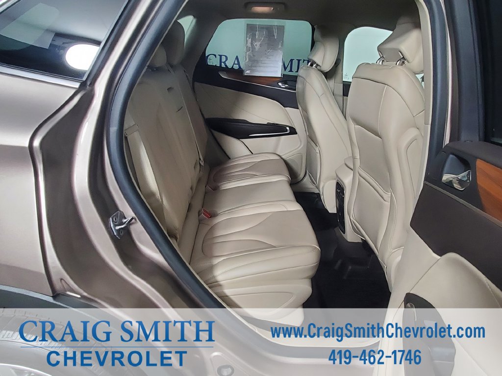 Used 2019 Lincoln MKC Select FWD image 14
