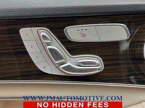 Used 2019 Mercedes-Benz C 300 4MATIC Sedan image 41