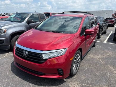 Used 2022 Honda Odyssey Touring image 3