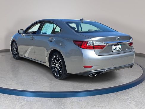 Used 2017 Lexus ES 350 w/ Navigation System Package FWD image 8