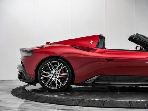 Used 2023 Maserati MC20 Spyder RWD image 29