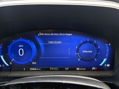 Used 2022 Ford Escape SEL w/ Technology Package FWD image 8