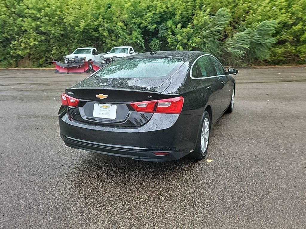 Used 2023 Chevrolet Malibu LT FWD image 11