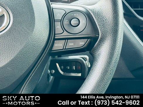 Used 2023 Toyota Corolla LE image 11