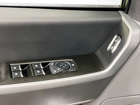 Used 2021 Ford F150 XLT image 16