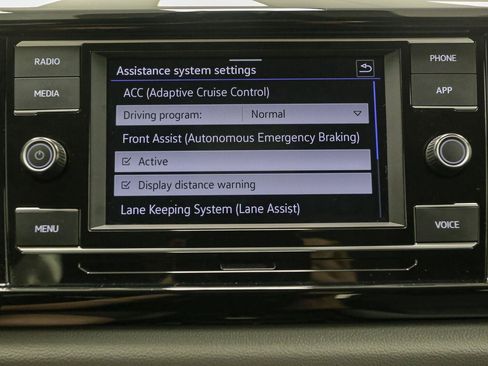 Certified 2024 Volkswagen Taos S FWD image 28
