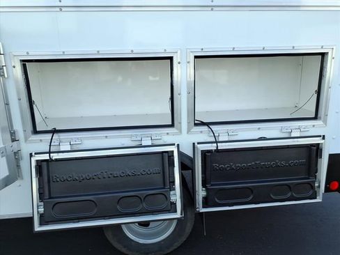 New 2026 Chevrolet Express 3500 w/ Power Convenience Package image 8