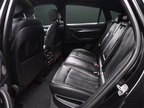 Used 2019 BMW X6 xDrive35i w/ M Sport Package image 15
