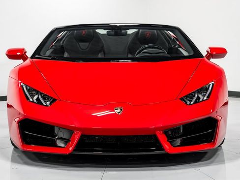 Used 2019 Lamborghini Huracan LP 580-2 image 8