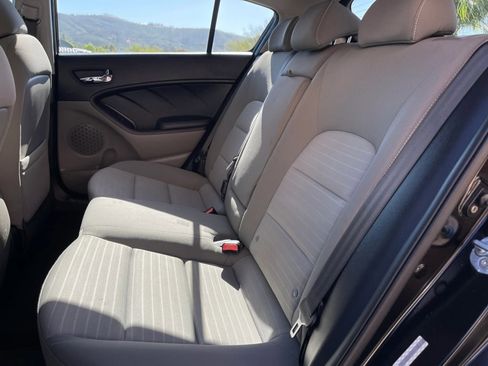 Used 2014 Kia Forte EX w/ Protection Package image 17