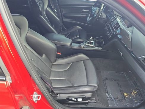 Used 2018 BMW M3 image 12
