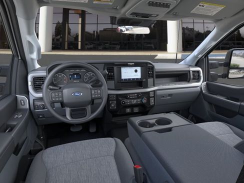 New 2026 Ford F250 XL w/ STX Appearance Package AWD/4WD image 9