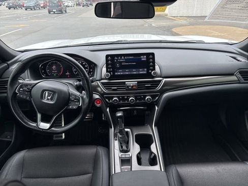 Used 2020 Honda Accord Sport image 30