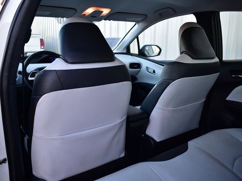 Used 2017 Toyota Prius Four Touring w/ Protection Package image 20