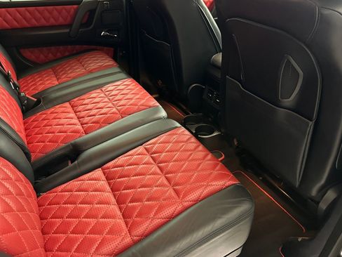 Used 2017 Mercedes-Benz G 63 AMG 4MATIC image 34