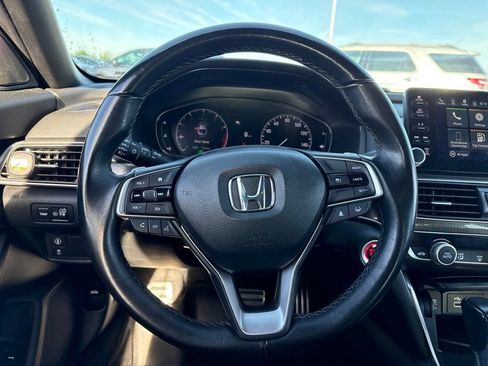 Used 2021 Honda Accord Sport image 18