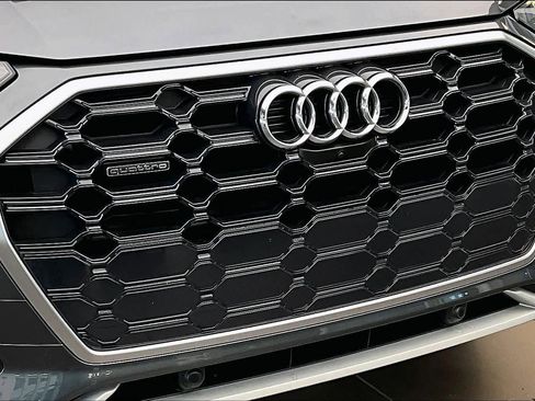 Certified 2025 Audi Q5 2.0T Premium Plus w/ Premium Plus Package image 31