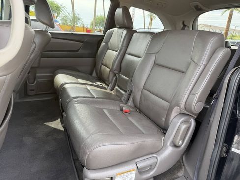 Used 2012 Honda Odyssey Touring image 12