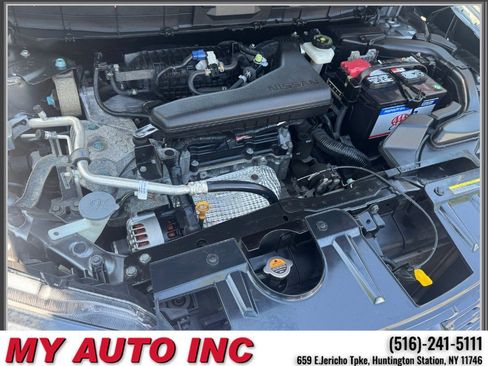 Used 2018 Nissan Rogue SV AWD/4WD image 29