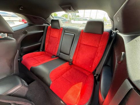 Used 2022 Dodge Challenger R/T Scat Pack RWD image 28