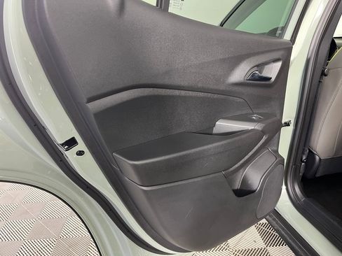 Used 2025 Chevrolet Trax ACTIV w/ Driver Confidence Package image 12