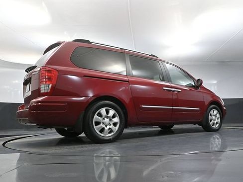 Used 2008 Hyundai Entourage GLS FWD image 44