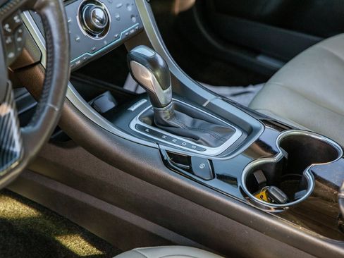 Used 2015 Ford Fusion Titanium image 14