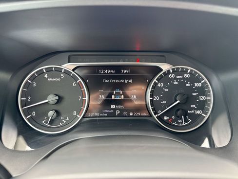 Used 2025 Nissan Rogue SV image 12