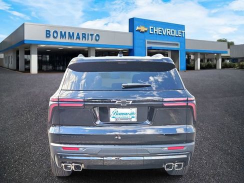 New 2026 Chevrolet Traverse LT w/ Midnight/Sport Edition image 4