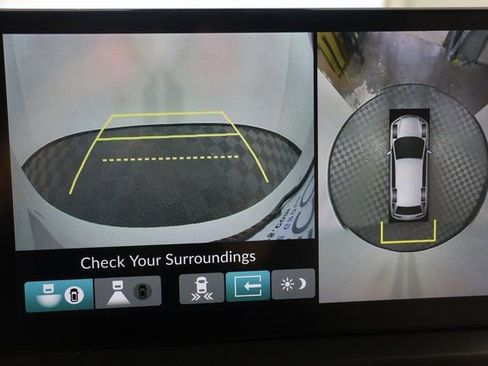 Used 2023 Honda Pilot Elite image 18