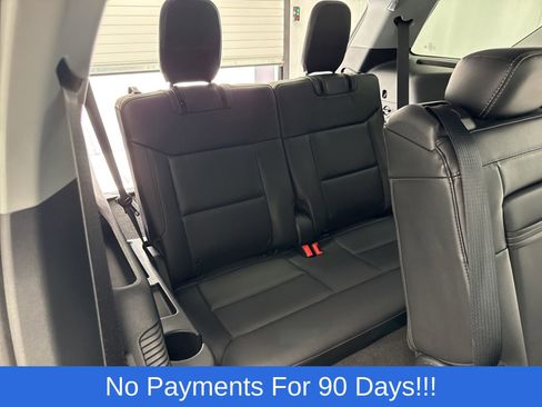 Certified 2023 Ford Explorer XLT w/ Equipment Group 202A image 37